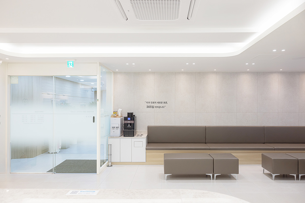 안양365치과 내부 인테리어-3
